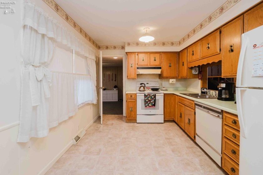 152 Meadow Lane, Clyde, 43410, 3 Bedrooms Bedrooms, ,1 BathroomBathrooms,Residential,For Sale,Meadow,20260446