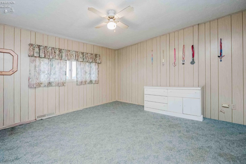 152 Meadow Lane, Clyde, 43410, 3 Bedrooms Bedrooms, ,1 BathroomBathrooms,Residential,For Sale,Meadow,20260446