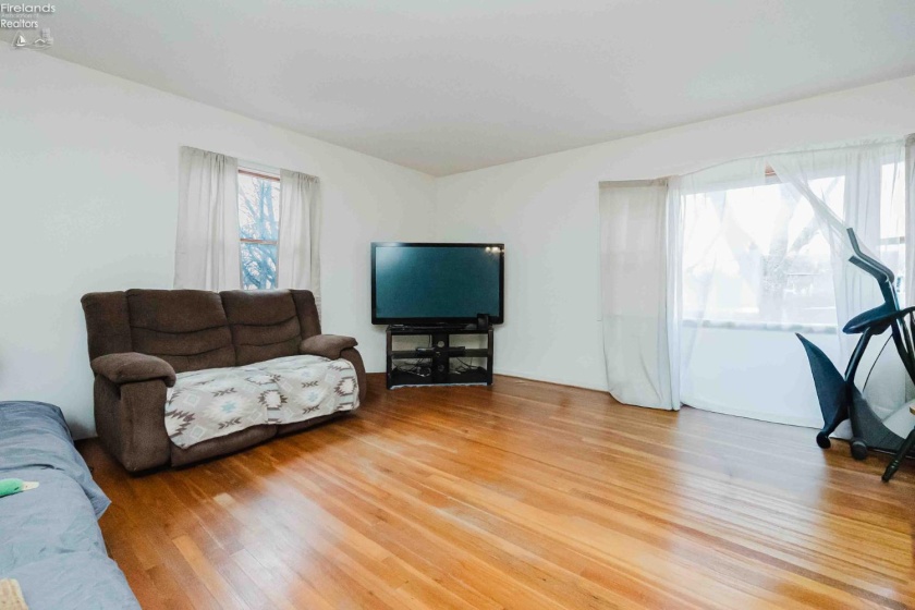 152 Meadow Lane, Clyde, 43410, 3 Bedrooms Bedrooms, ,1 BathroomBathrooms,Residential,For Sale,Meadow,20260446