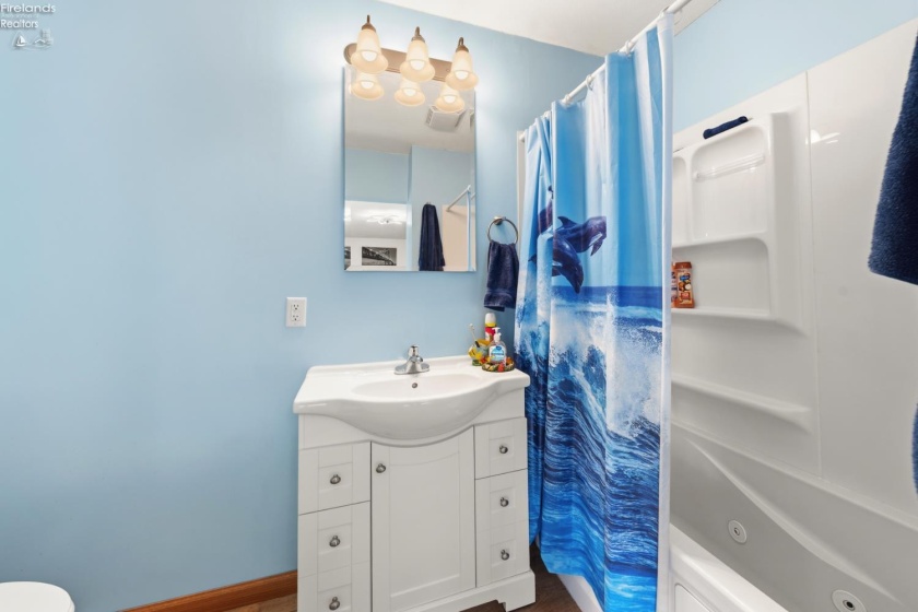 18 Milan Manor Drive, Milan, 44846, 5 Bedrooms Bedrooms, ,4 BathroomsBathrooms,Residential,For Sale,Milan Manor,20260433