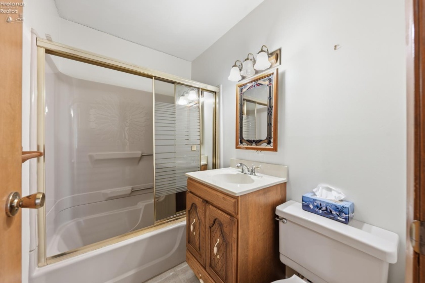 18 Milan Manor Drive, Milan, 44846, 5 Bedrooms Bedrooms, ,4 BathroomsBathrooms,Residential,For Sale,Milan Manor,20260433