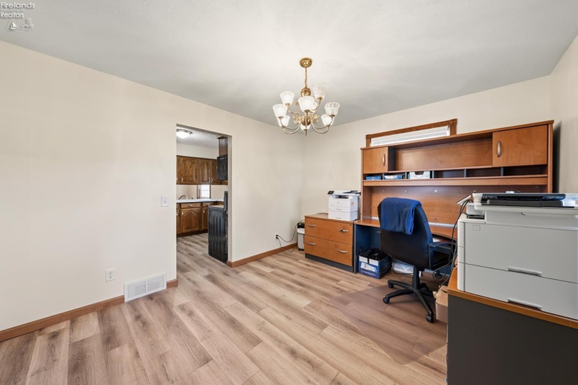 18 Milan Manor Drive, Milan, 44846, 5 Bedrooms Bedrooms, ,4 BathroomsBathrooms,Residential,For Sale,Milan Manor,20260433