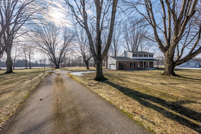 18 Milan Manor Drive, Milan, 44846, 5 Bedrooms Bedrooms, ,4 BathroomsBathrooms,Residential,For Sale,Milan Manor,20260433