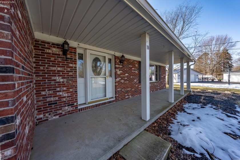 18 Milan Manor Drive, Milan, 44846, 5 Bedrooms Bedrooms, ,4 BathroomsBathrooms,Residential,For Sale,Milan Manor,20260433