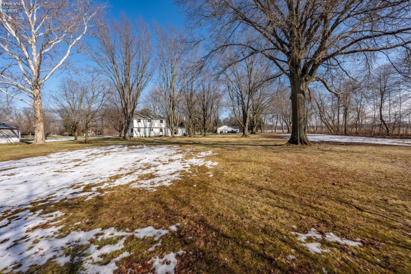 18 Milan Manor Drive, Milan, 44846, 5 Bedrooms Bedrooms, ,4 BathroomsBathrooms,Residential,For Sale,Milan Manor,20260433