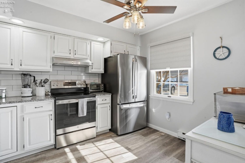 721 Creekside Drive, Huron, 44839, 2 Bedrooms Bedrooms, ,2 BathroomsBathrooms,Residential,For Sale,Creekside,20260477