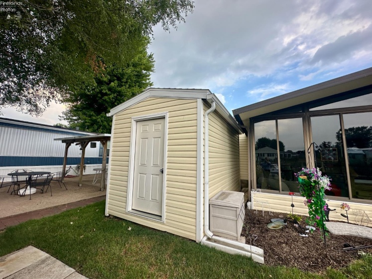 2860 Risingsun Road, Port Clinton, 43452, 3 Bedrooms Bedrooms, ,2 BathroomsBathrooms,Residential,For Sale,Risingsun,20260491