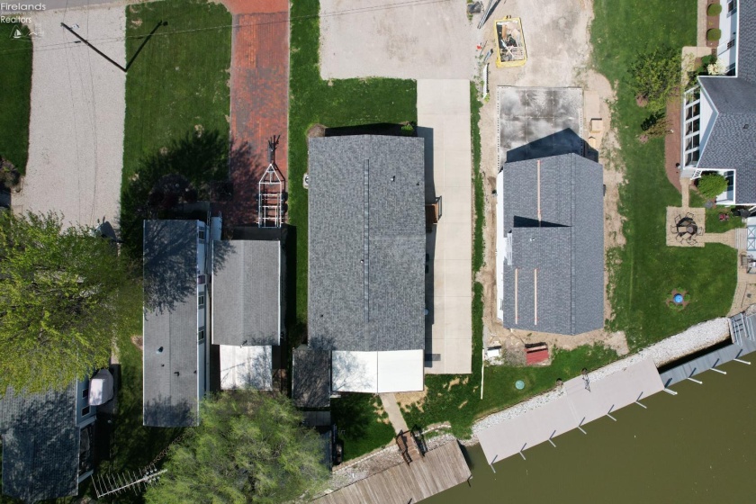 2860 Risingsun Road, Port Clinton, 43452, 3 Bedrooms Bedrooms, ,2 BathroomsBathrooms,Residential,For Sale,Risingsun,20260491