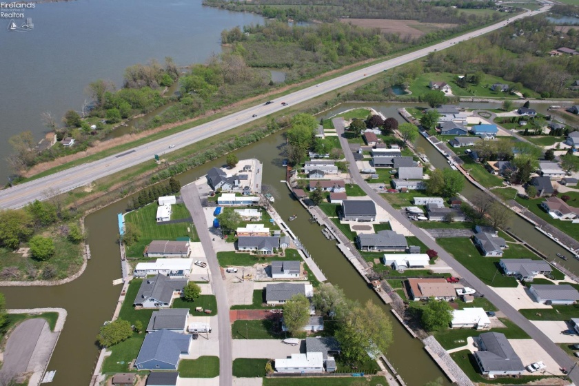 2860 Risingsun Road, Port Clinton, 43452, 3 Bedrooms Bedrooms, ,2 BathroomsBathrooms,Residential,For Sale,Risingsun,20260491