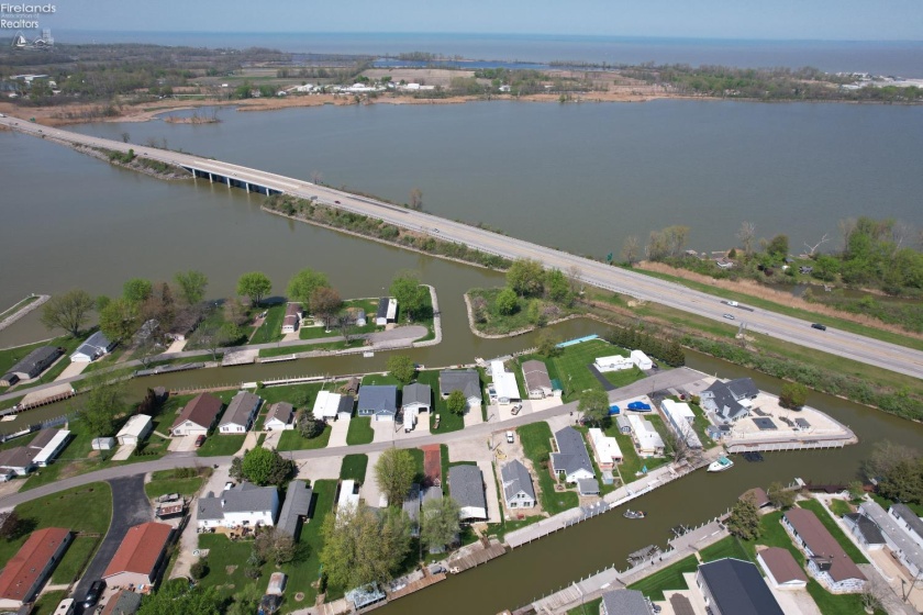 2860 Risingsun Road, Port Clinton, 43452, 3 Bedrooms Bedrooms, ,2 BathroomsBathrooms,Residential,For Sale,Risingsun,20260491