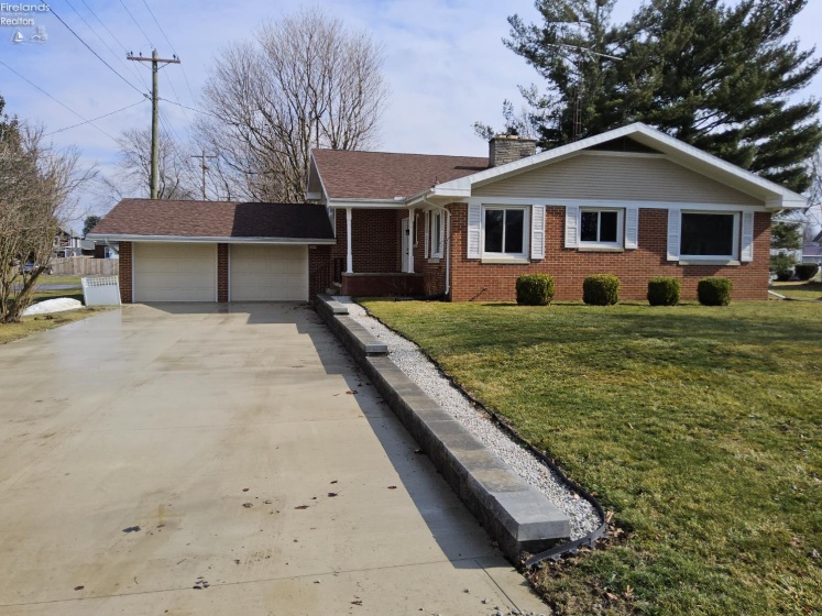 204 Pennington, Sycamore, 44882, 4 Bedrooms Bedrooms, ,2 BathroomsBathrooms,Residential,For Sale,Pennington,20260489