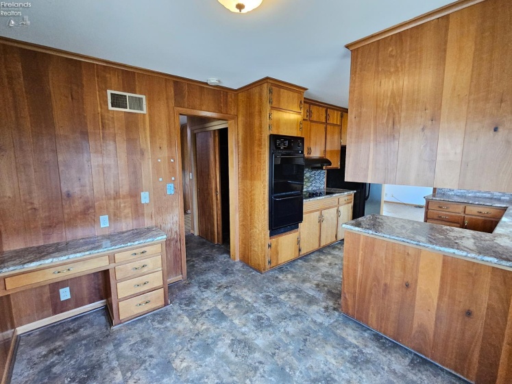 204 Pennington, Sycamore, 44882, 4 Bedrooms Bedrooms, ,2 BathroomsBathrooms,Residential,For Sale,Pennington,20260489