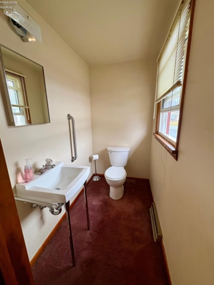 332 Elm Avenue, Tiffin, 44883, 3 Bedrooms Bedrooms, ,2 BathroomsBathrooms,Residential,For Sale,Elm Avenue,20260497