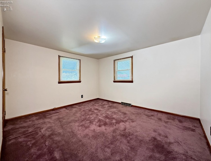 332 Elm Avenue, Tiffin, 44883, 3 Bedrooms Bedrooms, ,2 BathroomsBathrooms,Residential,For Sale,Elm Avenue,20260497