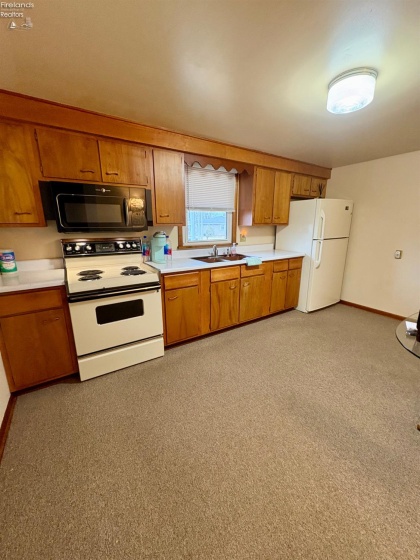 332 Elm Avenue, Tiffin, 44883, 3 Bedrooms Bedrooms, ,2 BathroomsBathrooms,Residential,For Sale,Elm Avenue,20260497