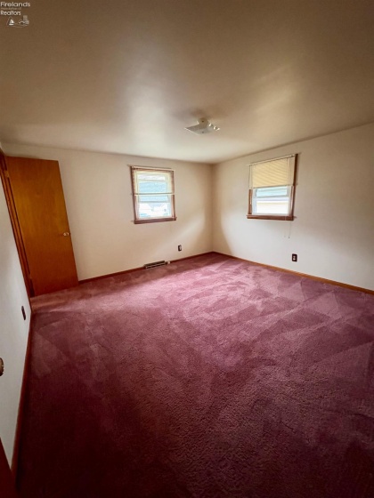 332 Elm Avenue, Tiffin, 44883, 3 Bedrooms Bedrooms, ,2 BathroomsBathrooms,Residential,For Sale,Elm Avenue,20260497