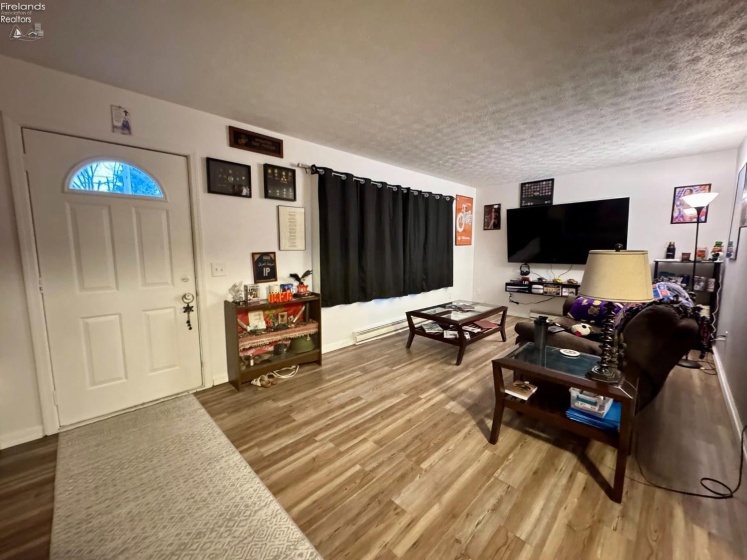 421 Scott Street, Sandusky, 44870, 3 Bedrooms Bedrooms, ,1 BathroomBathrooms,Residential,For Sale,Scott,20260508