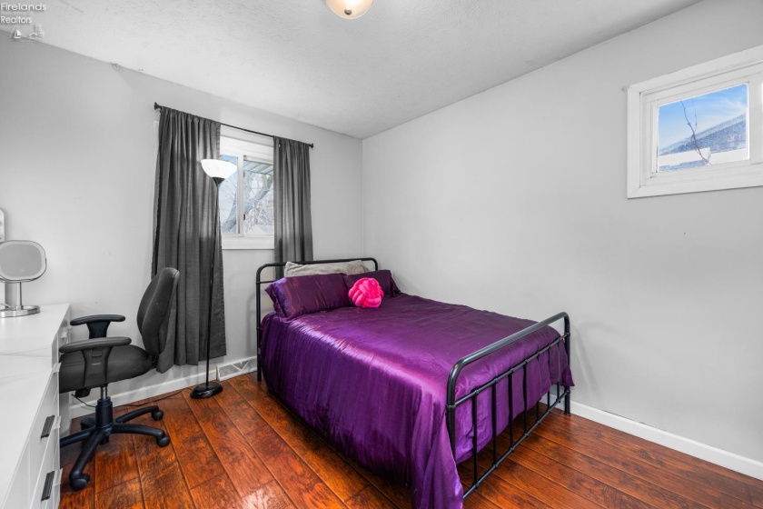 4888 Mapleview, Vermilion, 44089, 3 Bedrooms Bedrooms, ,1 BathroomBathrooms,Residential,For Sale,Mapleview,20260390