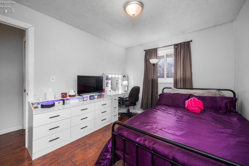 4888 Mapleview, Vermilion, 44089, 3 Bedrooms Bedrooms, ,1 BathroomBathrooms,Residential,For Sale,Mapleview,20260390