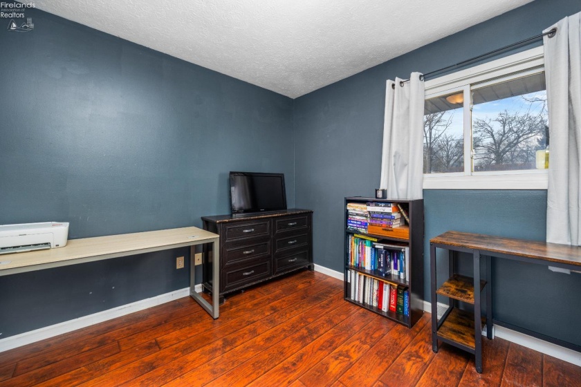 4888 Mapleview, Vermilion, 44089, 3 Bedrooms Bedrooms, ,1 BathroomBathrooms,Residential,For Sale,Mapleview,20260390