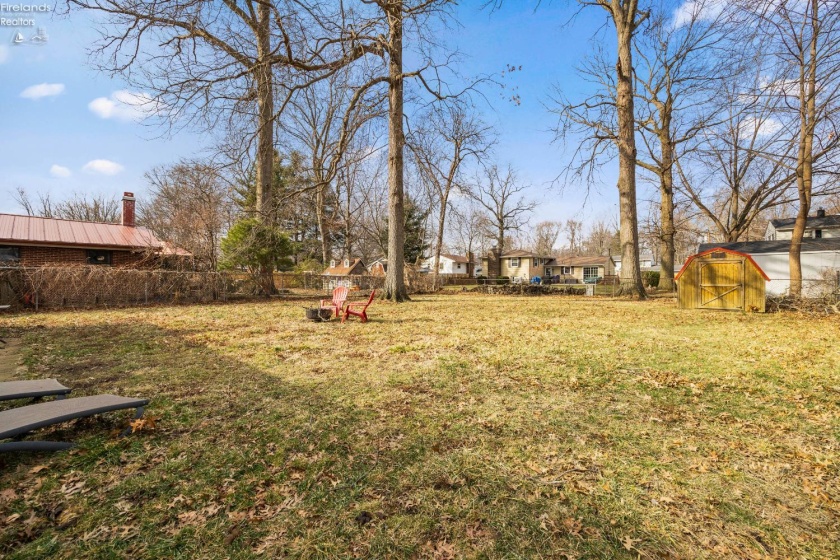 4888 Mapleview, Vermilion, 44089, 3 Bedrooms Bedrooms, ,1 BathroomBathrooms,Residential,For Sale,Mapleview,20260390