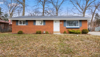 4888 Mapleview, Vermilion, 44089, 3 Bedrooms Bedrooms, ,1 BathroomBathrooms,Residential,For Sale,Mapleview,20260390