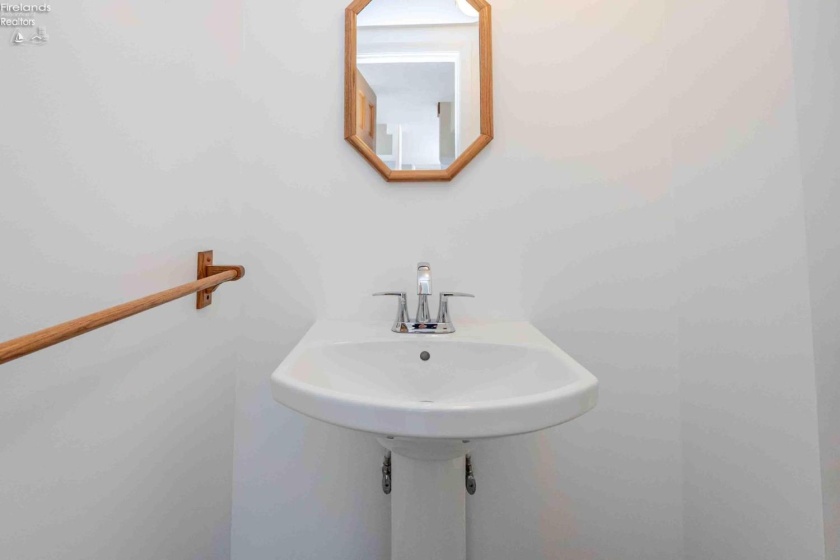 2130 Columbus, Sandusky, 44870, 3 Bedrooms Bedrooms, ,3 BathroomsBathrooms,Residential,For Sale,Columbus,20260514