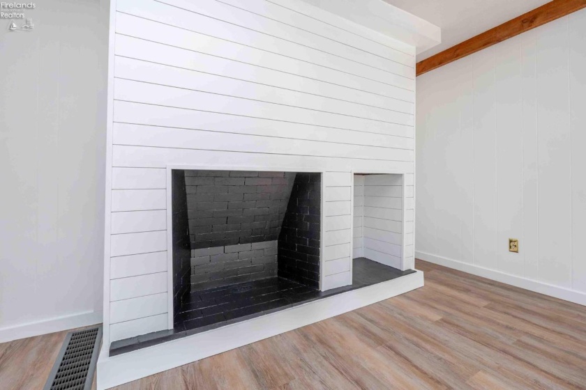 2130 Columbus, Sandusky, 44870, 3 Bedrooms Bedrooms, ,3 BathroomsBathrooms,Residential,For Sale,Columbus,20260514