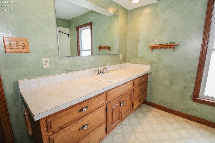 135 Attwood Terrace, Bellevue, 44811, 3 Bedrooms Bedrooms, ,2 BathroomsBathrooms,Residential,For Sale,Attwood,20260371