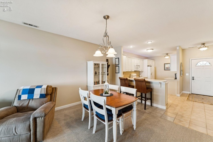 2812 Whispering Shores, Vermilion, 44089, 2 Bedrooms Bedrooms, ,2 BathroomsBathrooms,Residential,For Sale,Whispering Shores,20260392