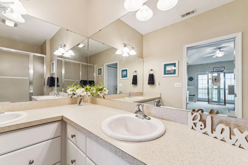 2812 Whispering Shores, Vermilion, 44089, 2 Bedrooms Bedrooms, ,2 BathroomsBathrooms,Residential,For Sale,Whispering Shores,20260392