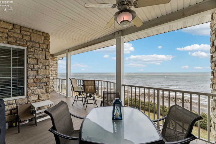 2812 Whispering Shores, Vermilion, 44089, 2 Bedrooms Bedrooms, ,2 BathroomsBathrooms,Residential,For Sale,Whispering Shores,20260392