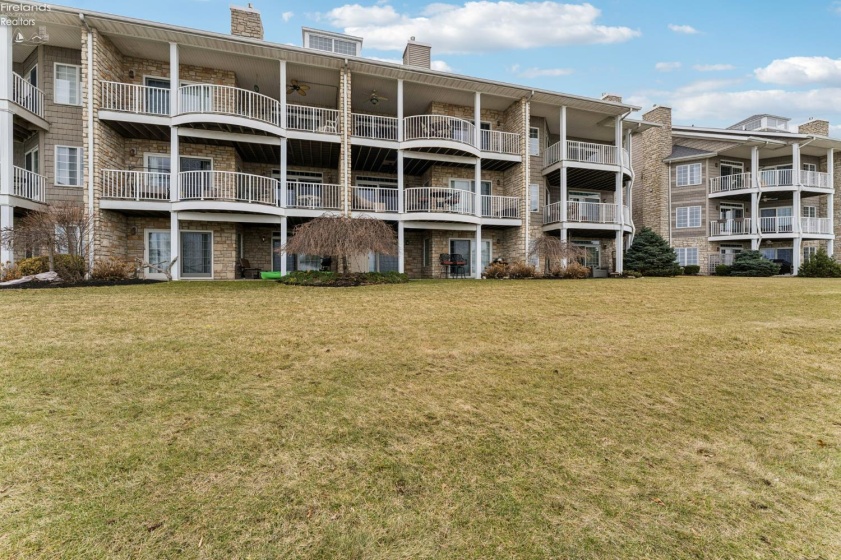 2812 Whispering Shores, Vermilion, 44089, 2 Bedrooms Bedrooms, ,2 BathroomsBathrooms,Residential,For Sale,Whispering Shores,20260392