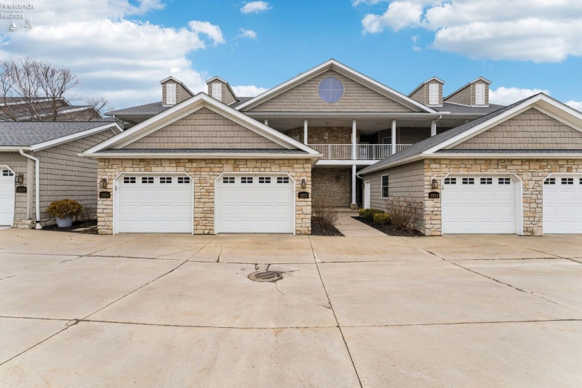 2812 Whispering Shores, Vermilion, 44089, 2 Bedrooms Bedrooms, ,2 BathroomsBathrooms,Residential,For Sale,Whispering Shores,20260392