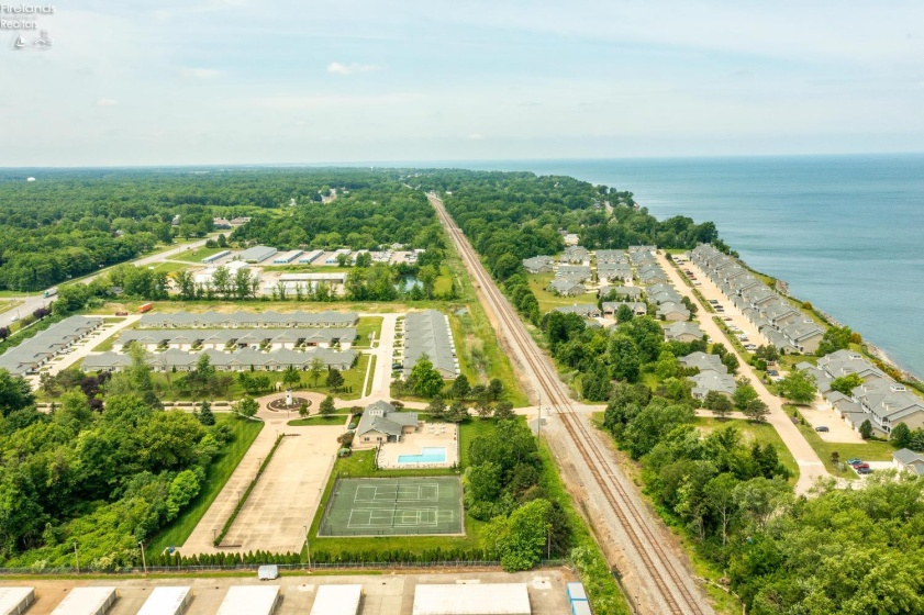 2812 Whispering Shores, Vermilion, 44089, 2 Bedrooms Bedrooms, ,2 BathroomsBathrooms,Residential,For Sale,Whispering Shores,20260392