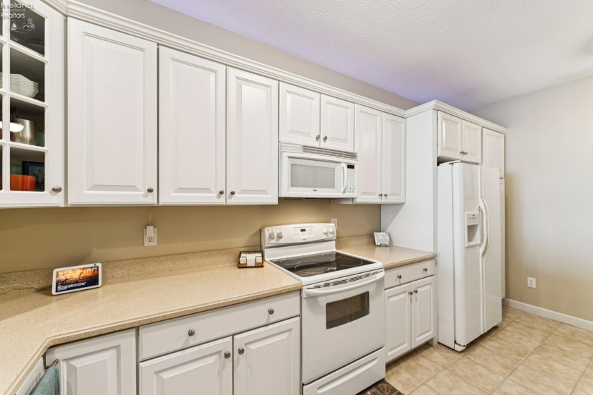 2812 Whispering Shores, Vermilion, 44089, 2 Bedrooms Bedrooms, ,2 BathroomsBathrooms,Residential,For Sale,Whispering Shores,20260392