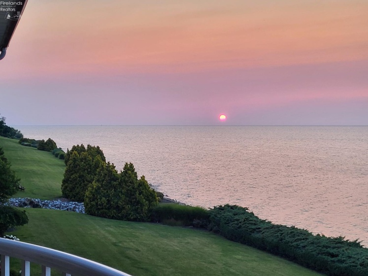 2812 Whispering Shores, Vermilion, 44089, 2 Bedrooms Bedrooms, ,2 BathroomsBathrooms,Residential,For Sale,Whispering Shores,20260392