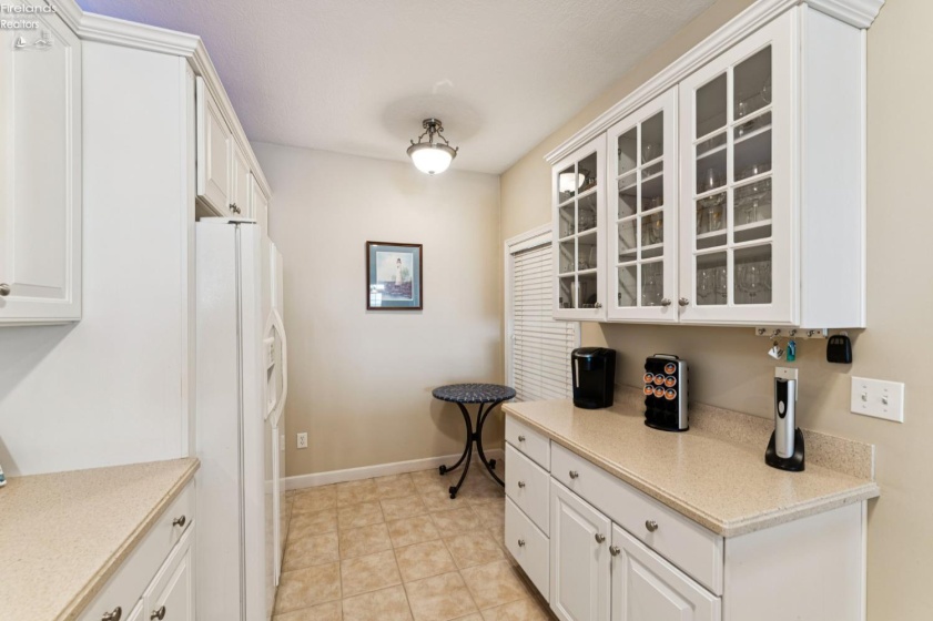 2812 Whispering Shores, Vermilion, 44089, 2 Bedrooms Bedrooms, ,2 BathroomsBathrooms,Residential,For Sale,Whispering Shores,20260392