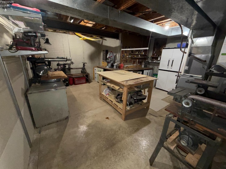 720 Tracht Meadows Drive, Huron, 44839, 4 Bedrooms Bedrooms, ,3 BathroomsBathrooms,Residential,For Sale,Tracht Meadows,20260527