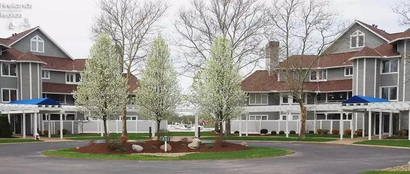 89 Marina Point, Sandusky, 44870, 2 Bedrooms Bedrooms, ,2 BathroomsBathrooms,Residential,For Sale,Marina Point,20260443