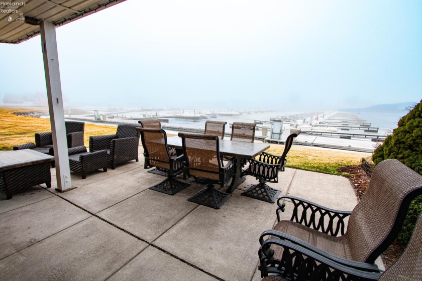 89 Marina Point, Sandusky, 44870, 2 Bedrooms Bedrooms, ,2 BathroomsBathrooms,Residential,For Sale,Marina Point,20260443