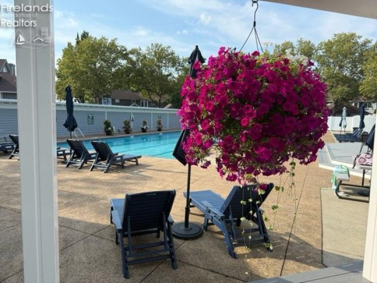 89 Marina Point, Sandusky, 44870, 2 Bedrooms Bedrooms, ,2 BathroomsBathrooms,Residential,For Sale,Marina Point,20260443