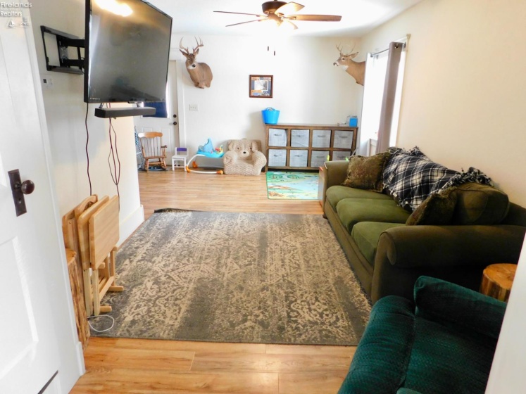 1727 McPherson Highway, Clyde, 43410, 4 Bedrooms Bedrooms, ,2 BathroomsBathrooms,Residential,For Sale,McPherson,20260530