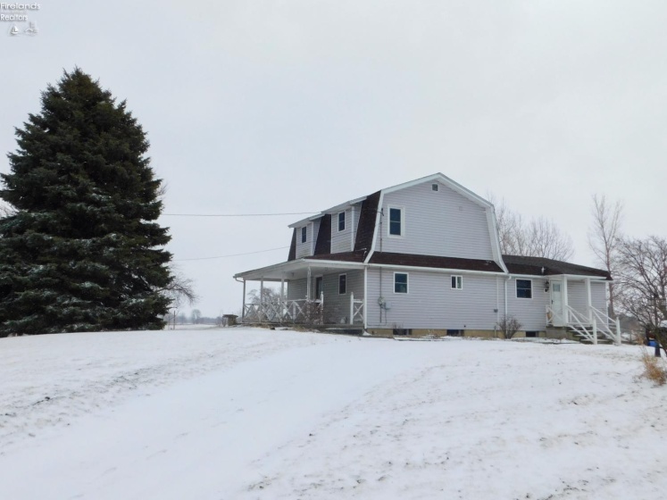 1727 McPherson Highway, Clyde, 43410, 4 Bedrooms Bedrooms, ,2 BathroomsBathrooms,Residential,For Sale,McPherson,20260530