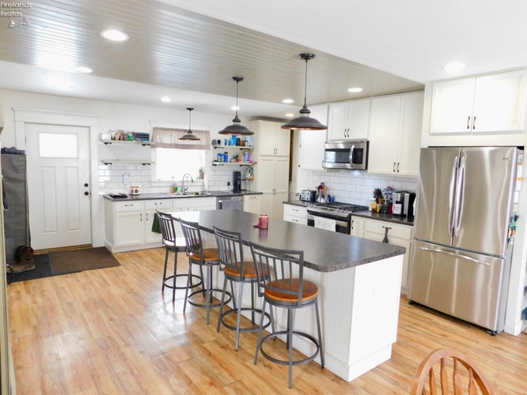 1727 McPherson Highway, Clyde, 43410, 4 Bedrooms Bedrooms, ,2 BathroomsBathrooms,Residential,For Sale,McPherson,20260530