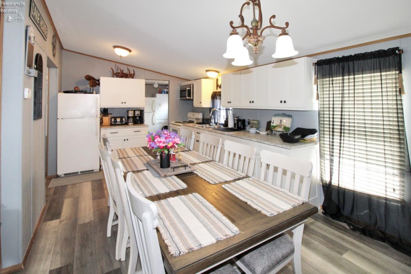 1660 Compass Avenue, Port Clinton, 43452, 3 Bedrooms Bedrooms, ,2 BathroomsBathrooms,Residential,For Sale,Compass,20260536