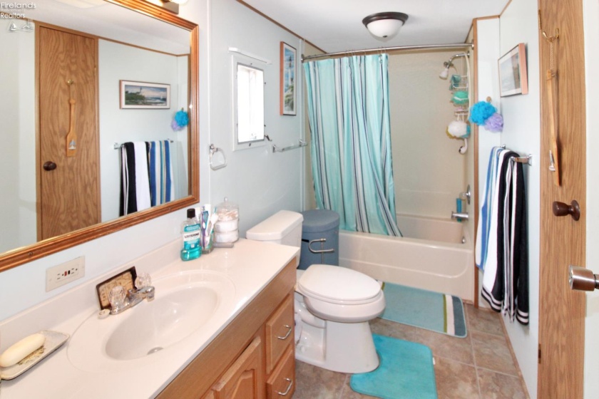 1660 Compass Avenue, Port Clinton, 43452, 3 Bedrooms Bedrooms, ,2 BathroomsBathrooms,Residential,For Sale,Compass,20260536