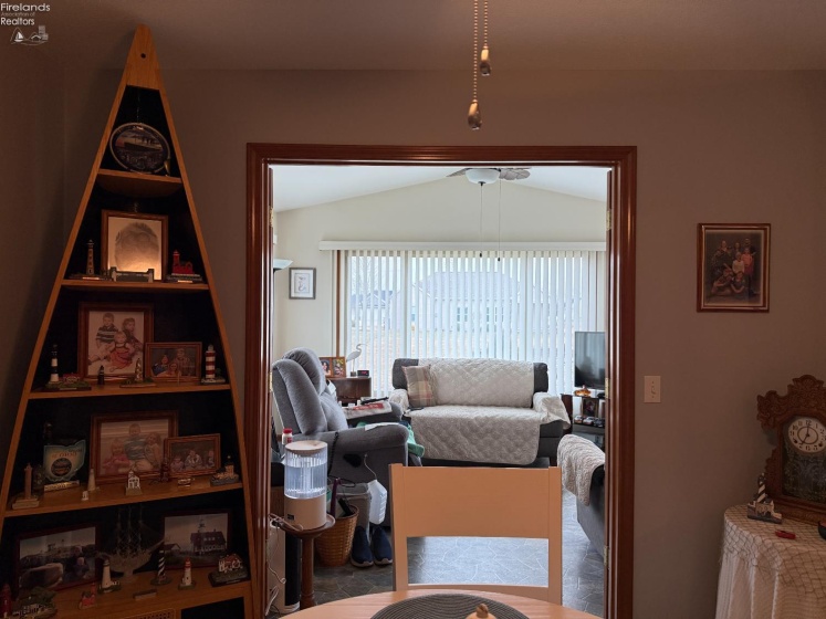 318 Country Meadows Drive, Oak Harbor, 43449, 2 Bedrooms Bedrooms, ,2 BathroomsBathrooms,Residential,For Sale,Country Meadows,20260482