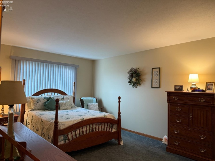 318 Country Meadows Drive, Oak Harbor, 43449, 2 Bedrooms Bedrooms, ,2 BathroomsBathrooms,Residential,For Sale,Country Meadows,20260482