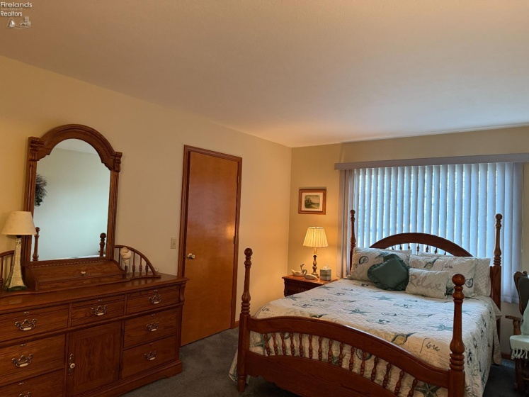 318 Country Meadows Drive, Oak Harbor, 43449, 2 Bedrooms Bedrooms, ,2 BathroomsBathrooms,Residential,For Sale,Country Meadows,20260482